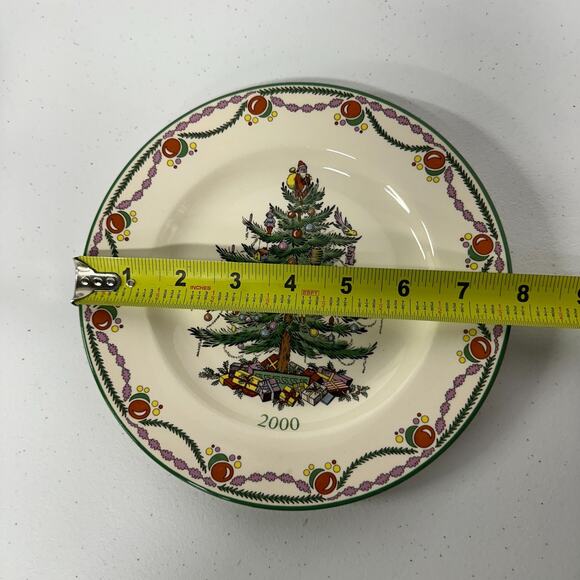 Spode 2000 Annual Collector Holiday Plate 8" Christmas Tree Design - No box - Picture 2 of 3